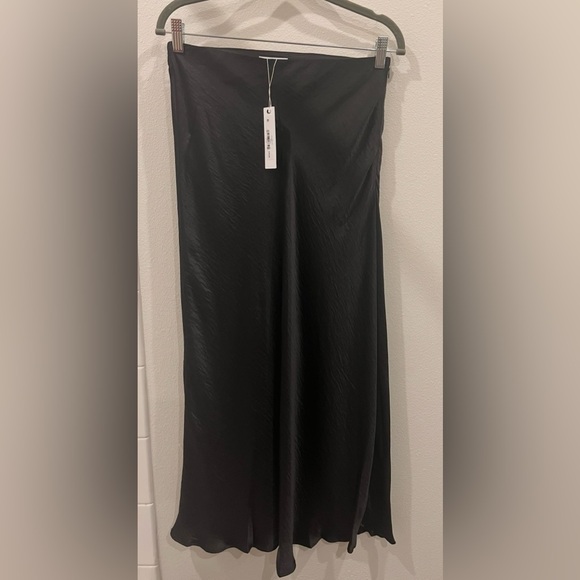 Steve Madden Dresses & Skirts - Black Satin Trumpet Slip Skirt- NWT Steve Madden Sleek Minimal Design